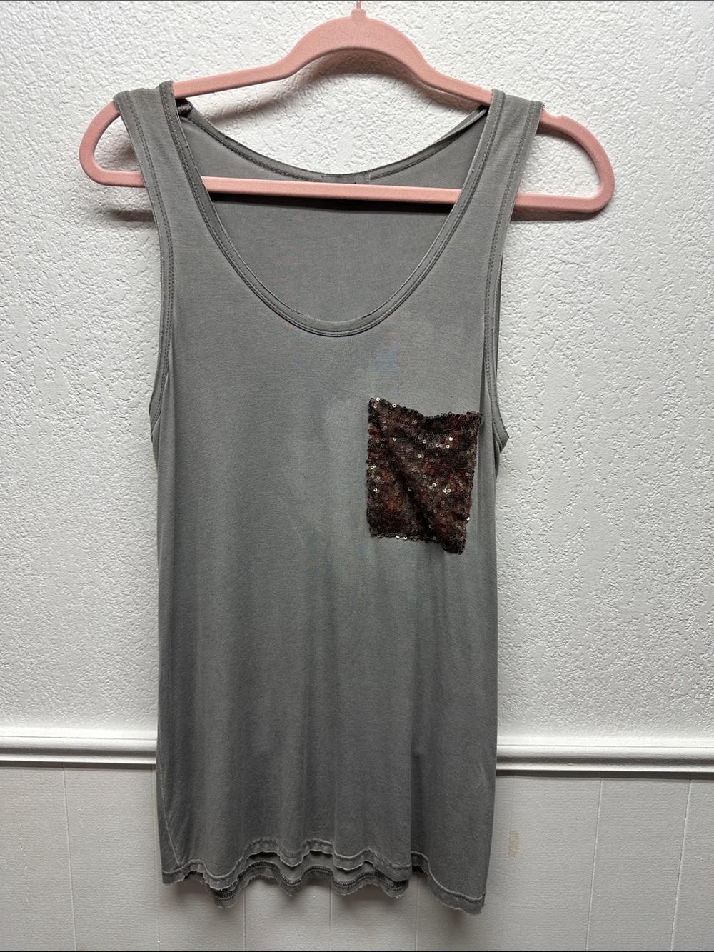 *K185 POL Women’s Sz S Sleeveless Taupe Mineral Washed Tank Sequin Pocket NIB